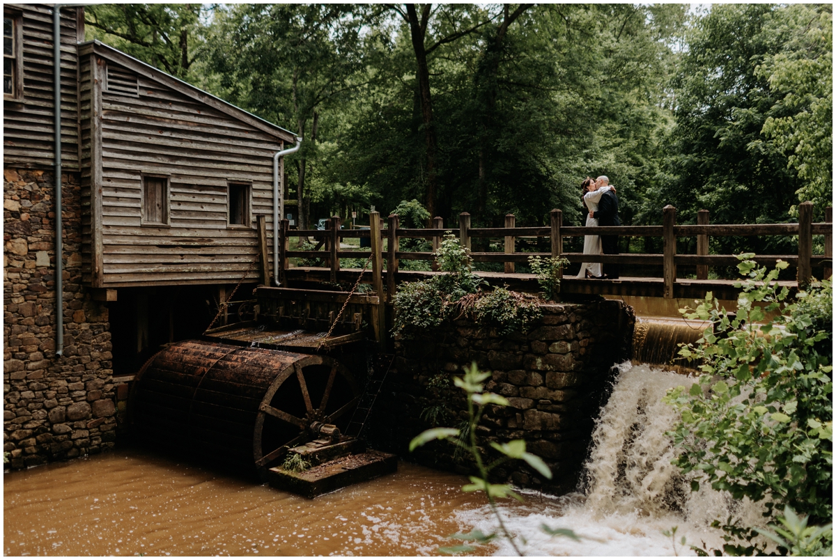 raleigh wedding photographer