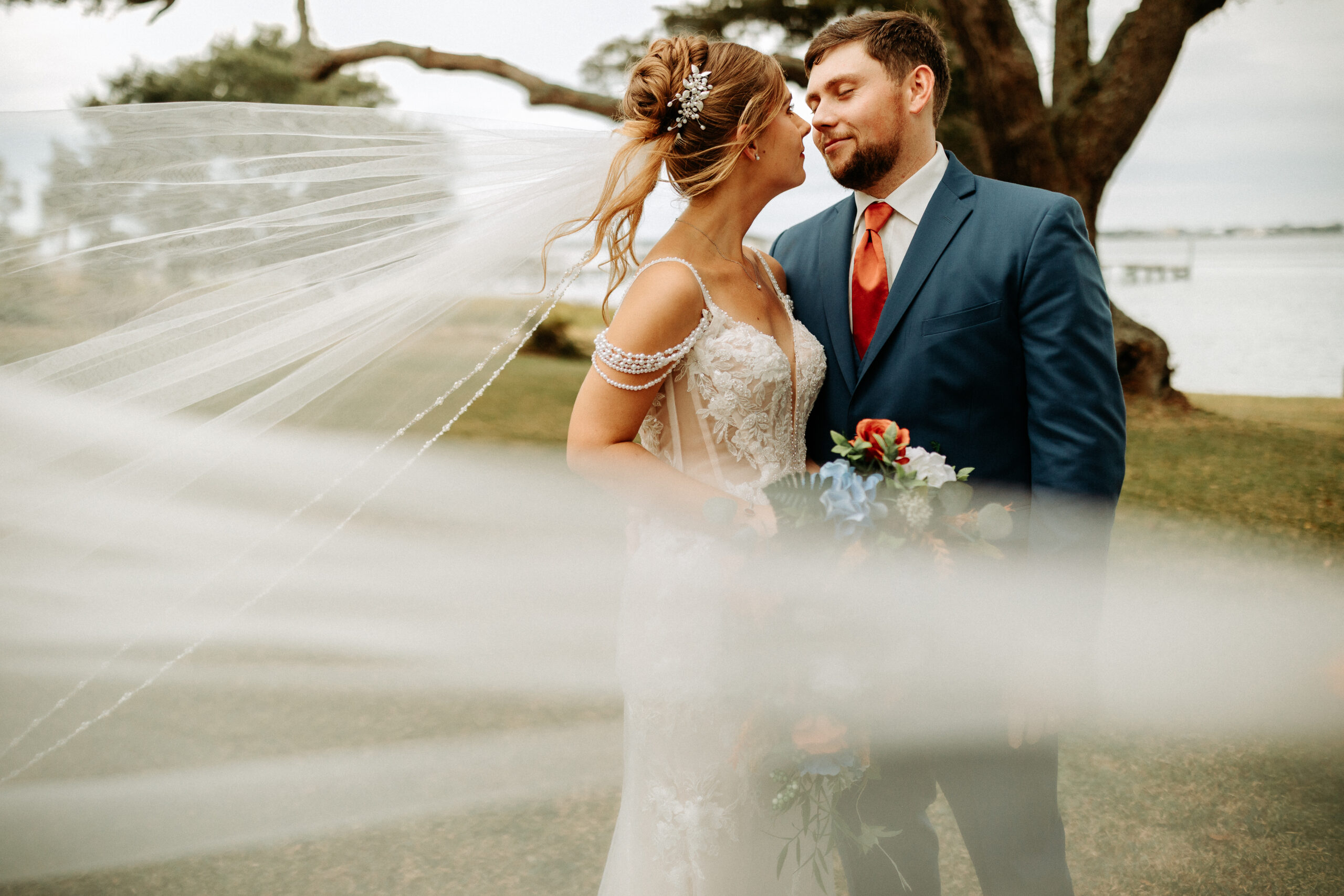 Sneads-ferry-waterfront-wedding